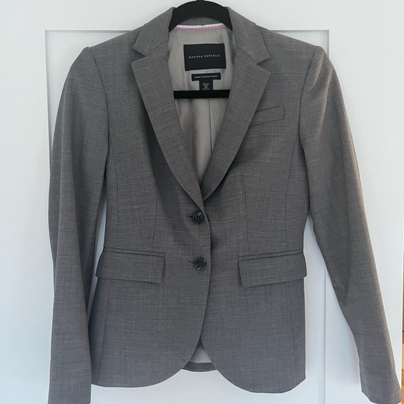 Size 0P Banana Republic Blazer - Picture 1 of 6